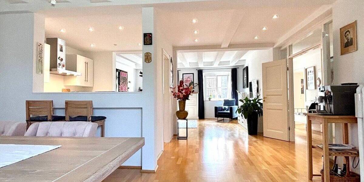 Repräsentatives Wohn- und Geschäftshaus aus der Gründerzeit in Krefeld-Uerdingen 1 zimmer