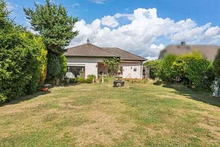 Haus zum Kaufen in Dormagen 499.000 € 112.71 m²