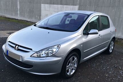 Peugeot 307 113.400 km 2.850 &euro; Leverkusen 51377