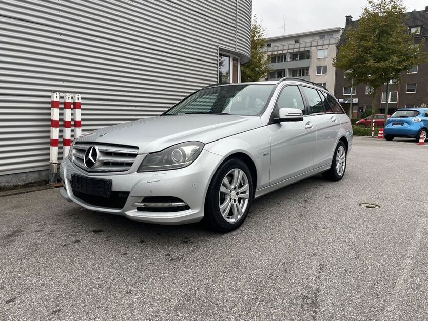 Mercedes-Benz C 250 445.000 km 5.250 € Moers 47443