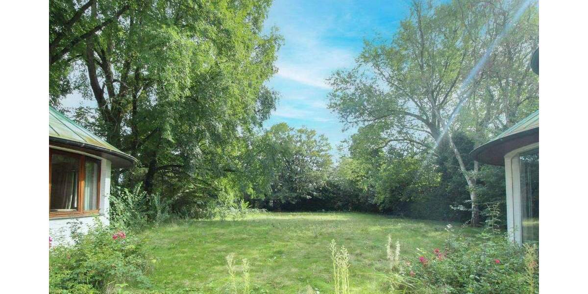 Grundstück mit Altbestand und positiver Bauvoranfrage in Top-Lage von Angermund zimmer