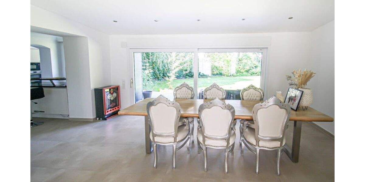 Imposantes Landhaus mit diversen Nebengebäuden 7 zimmer