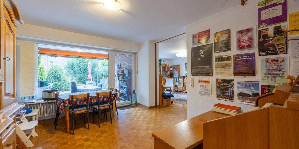Reihenendhaus Krefeld Bockum - 5 Zimmer, 146 m&sup2;, 420.000&euro; | Angebot:25373702