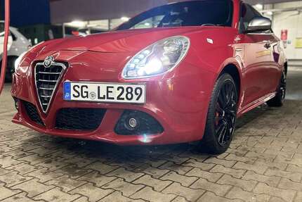 Alfa Romeo Giulietta 85.000 km 9.990 &euro; Solingen 42657