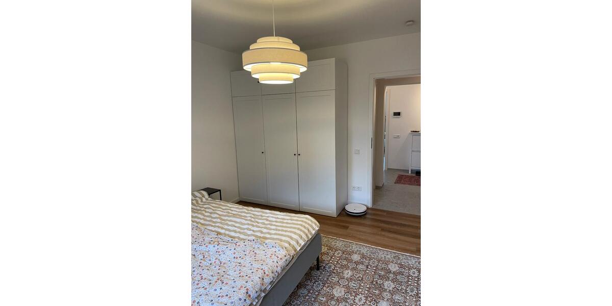 Moderne, frisch sanierte, möblierte, 78 qm Wohnung in guter Lage 3 zimmer