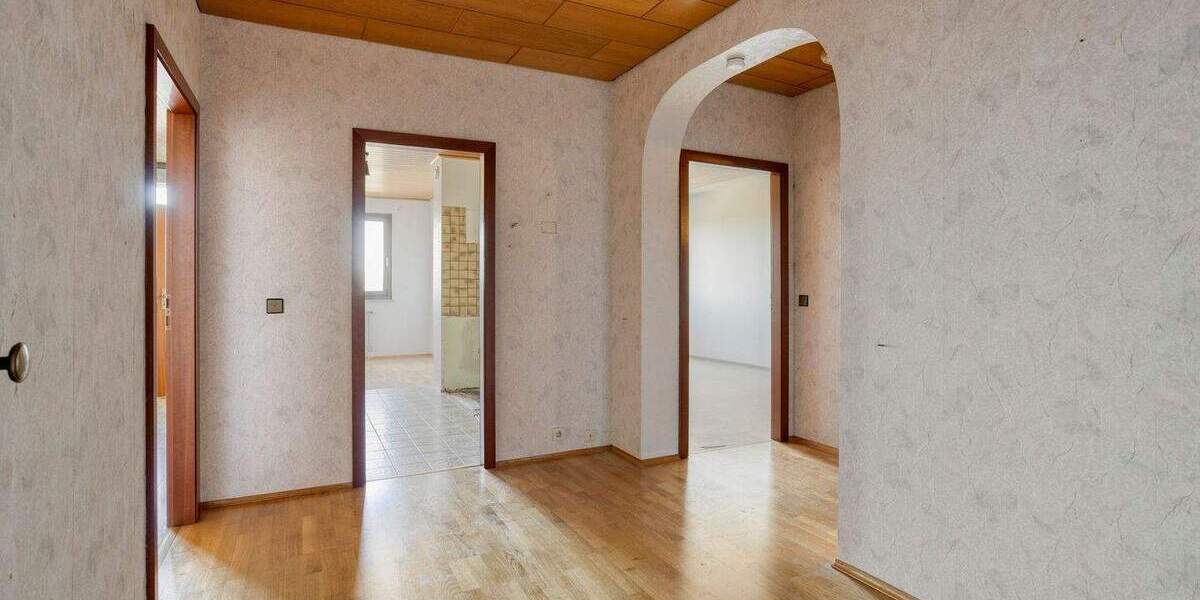 Etagenwohnung Remscheid Lennep - 3 Zimmer, 82 m&sup2;, 149.000&euro; | Angebot:25176890