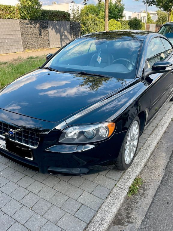Volvo C70 73.600 km 16.500 € Köln 50859
