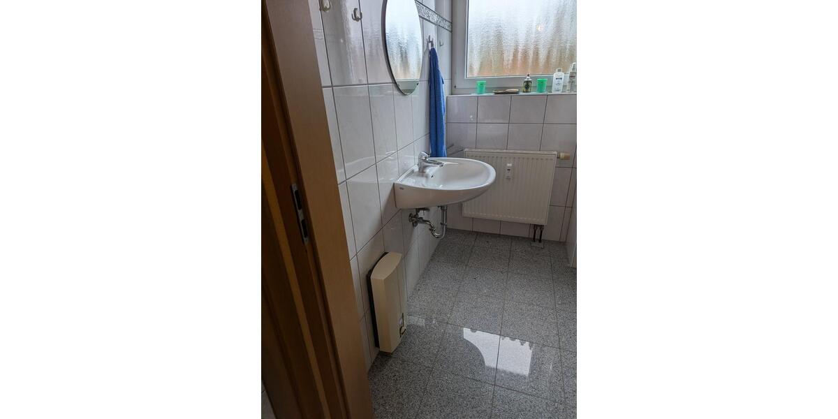 Etagenwohnung Dormagen Broich - 3 Zimmer, 78 m&sup2;, 850&euro; | Angebot:25175290