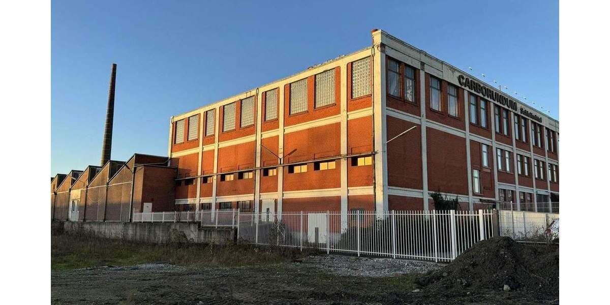 Teilflächen ab 2.000m2- 25.000m2 werden sie Teil eines einzigartigen Industrieareals zimmer