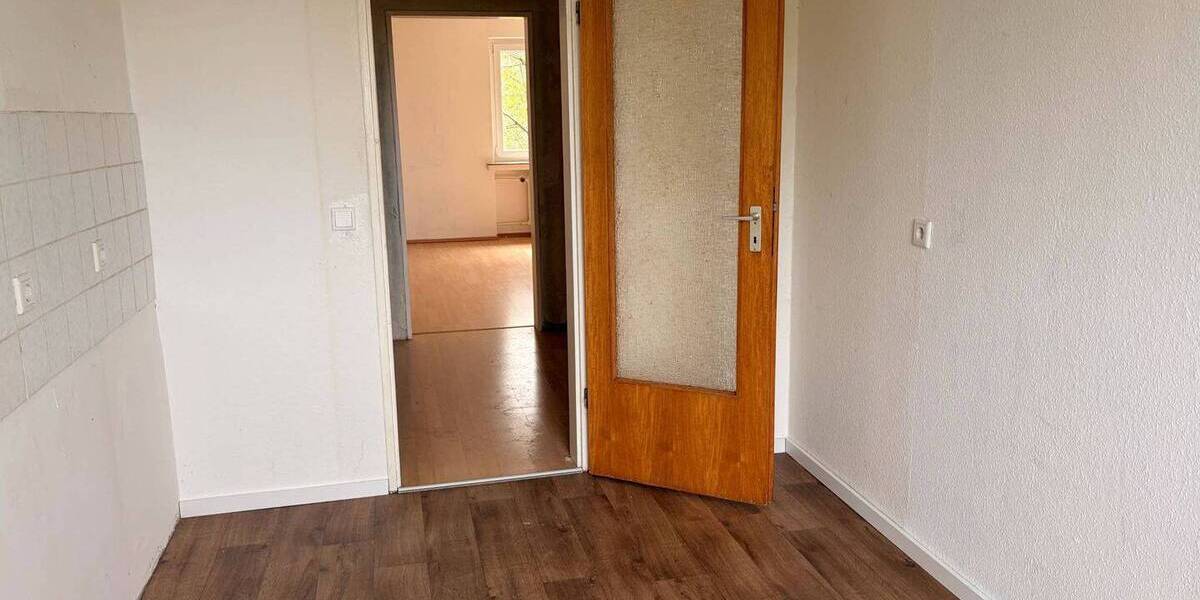 Etagenwohnung Solingen Wald - 4 Zimmer, 85 m&sup2;, 591&euro; | Angebot:26435410