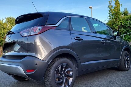Opel Crossland (X) 154.000 km 8.999 &euro; Mülheim an der Ruhr 45472