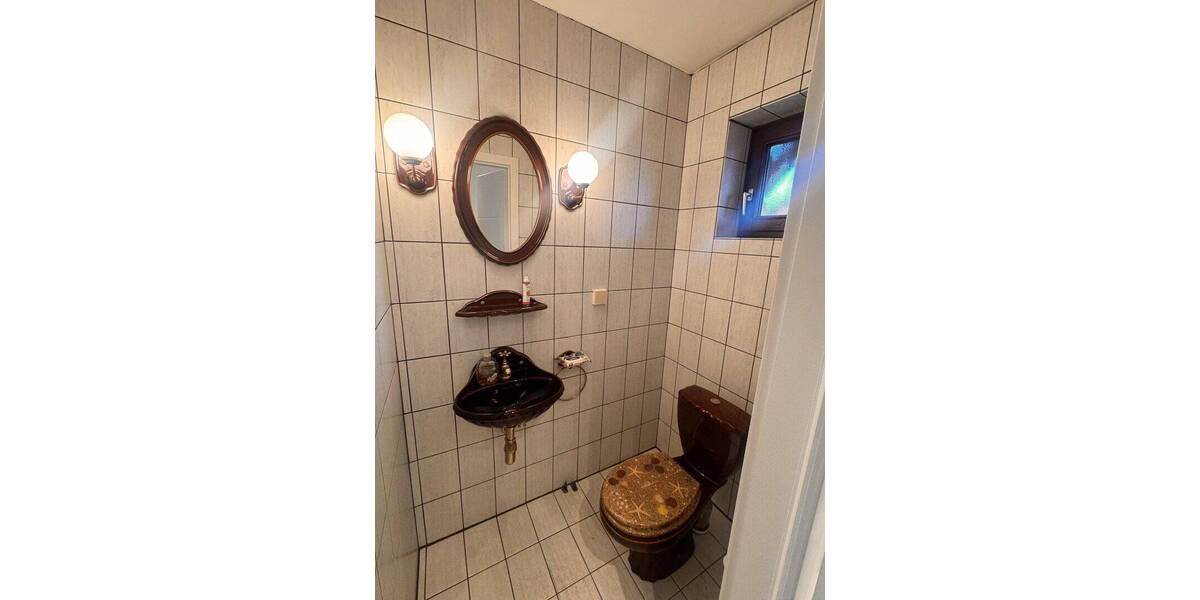 Reihenmittelhaus Düsseldorf Lichtenbroich - 5 Zimmer, 127 m&sup2;, 499.000&euro; | Angebot:26092502