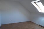 Dachgeschoßwohnung Mönchengladbach Süd - 1 Zimmer, 30 m&sup2;, 350&euro; | Angebot:25424814