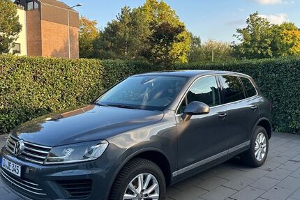 VW Touareg 184.355 km 15.999 &euro; Krefeld 47803
