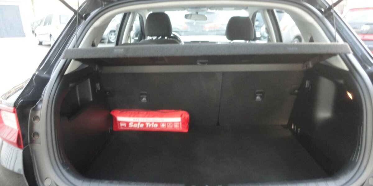 Kia Stonic 1,2 Edition7- Klima SHZ PDC Alu 33Tk,1 Hd 33.000 km 13.777 &euro; Neuss 41462