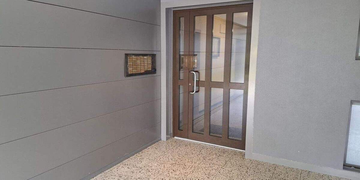 Etagenwohnung Wuppertal Ronsdorf - 3 Zimmer, 78 m&sup2;, 185.000&euro; | Angebot:24670199