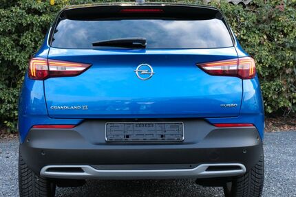 Opel Grandland (X) 156.000 km 9.950 &euro; Mönchengladbach 41063
