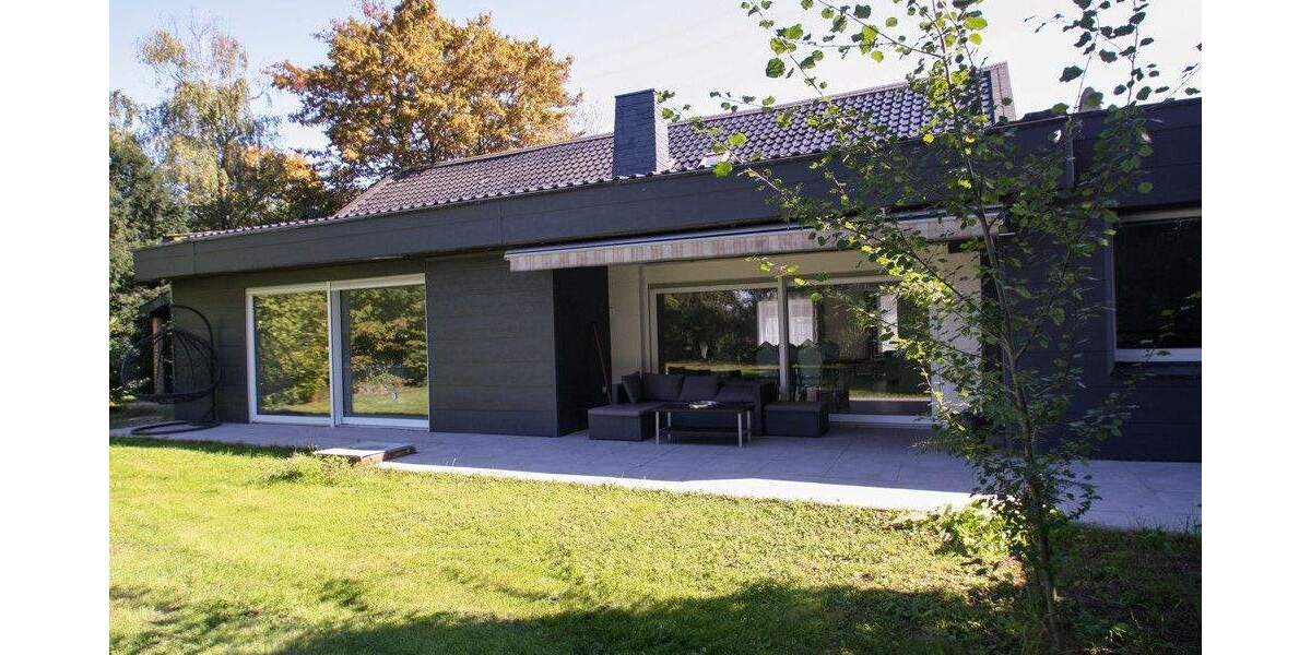 Imposantes Landhaus mit diversen Nebengebäuden 7 zimmer