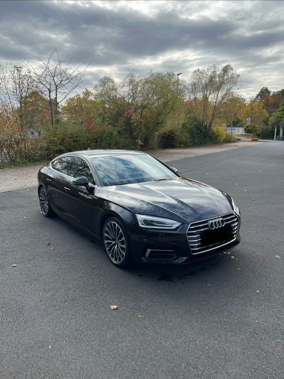 Audi A5 106.000 km 25.700 € Essen 45149