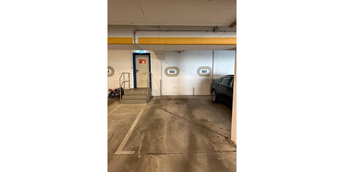 Garagen / Stellplätze Düsseldorf Stadtbezirk 9 - 75&euro; | Angebot:26312243