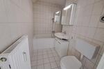 Dachgeschoßwohnung Oberhausen - 2.5 Zimmer, 54 m&sup2;, 400&euro; | Angebot:26424624