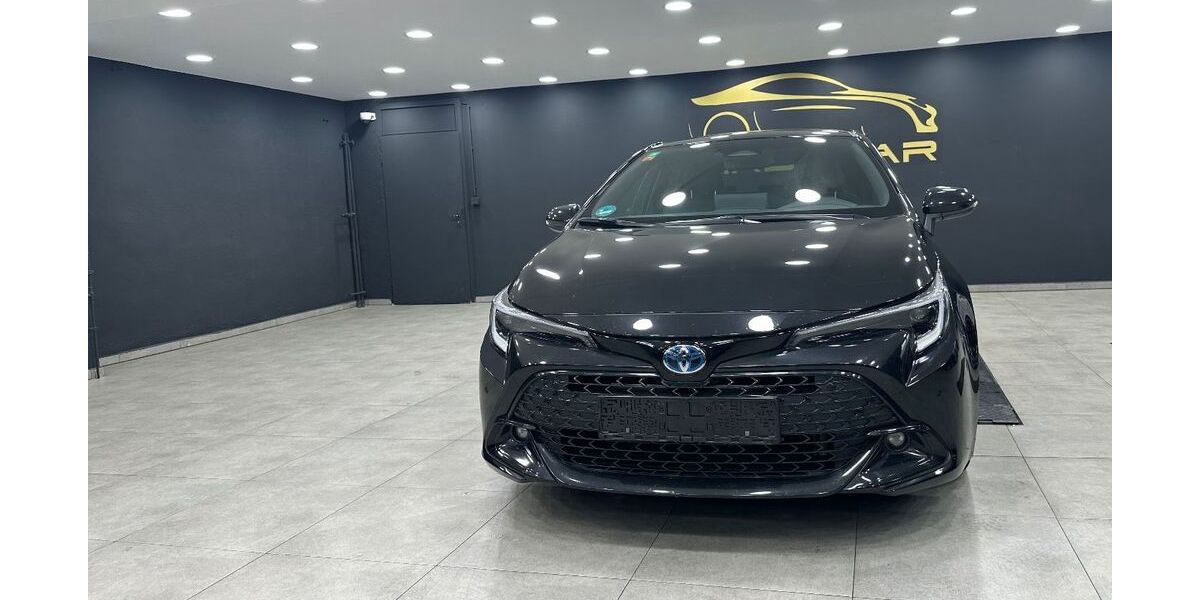 Toyota Corolla 29.000 km 24.500 &euro; Düsseldorf 40227