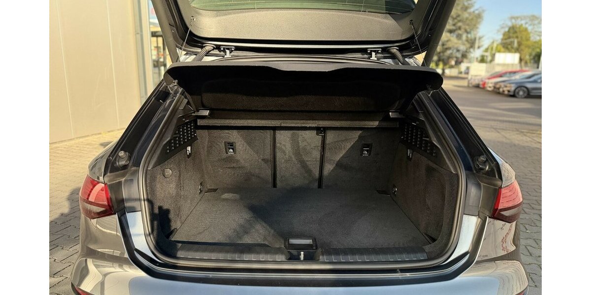 Audi A3 35 TDI S- line / Keyless / Virtual Cockpit 95.000 km 22.900 &euro; Mönchengladbach 41066
