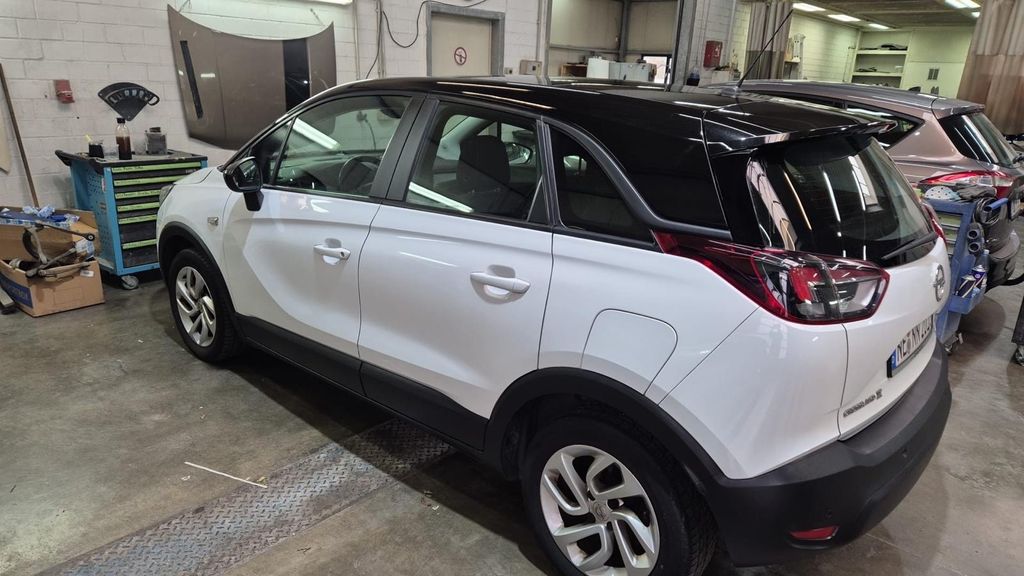 Opel Crossland (X) 61.717 km 8.800 &euro; Willich 47877