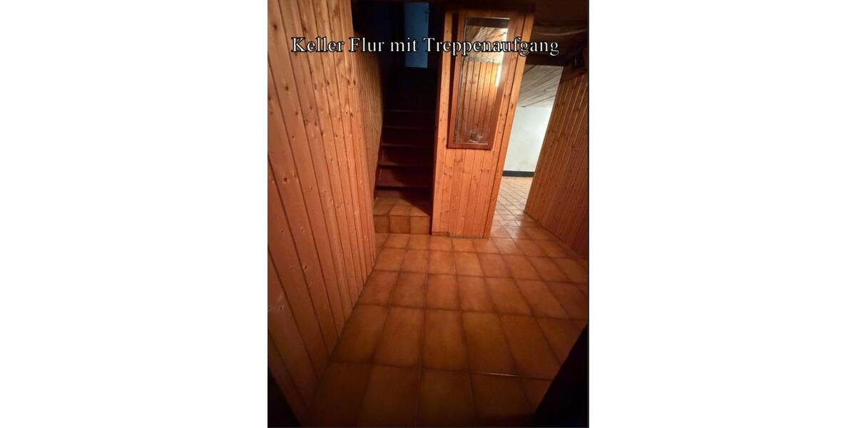 Doppelhaushälfte mit großer Garage und Garten 5 zimmer