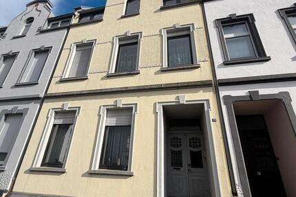 Haus Mönchengladbach Nord - 9 Zimmer, 210 m&sup2;, 460.000&euro; | Angebot:27133977