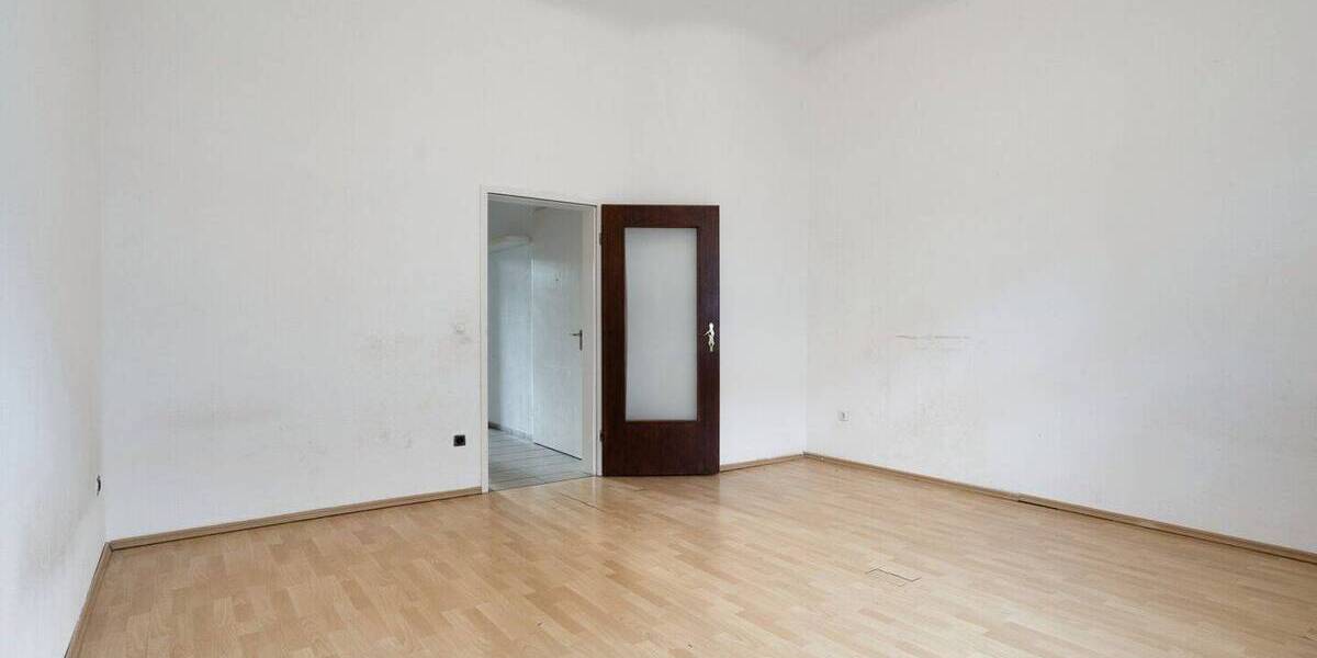 Etagenwohnung Düsseldorf Rath - 1 Zimmer, 51 m&sup2;, 169.900&euro; | Angebot:23972428