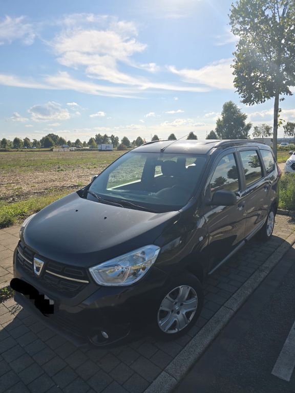 Dacia Lodgy 293.487 km 5.750 € Köln 50859