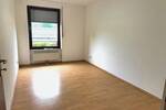 Reihenmittelhaus Krefeld Kempener Feld/Baakeshof - 6 Zimmer, 135 m&sup2;, 360.000&euro; | Angebot:26779006