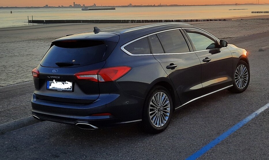 Ford Focus Kombi 39.000 km 19.900 € Viersen 41747