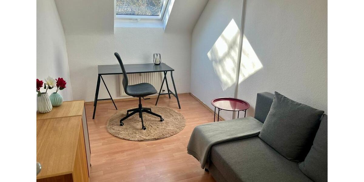 Dachgeschoßwohnung Krefeld - 3 Zimmer, 80 m&sup2;, 159.000&euro; | Angebot:25408308