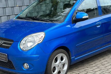 Kia Picanto 95.000 km 2.970 € Köln 51109