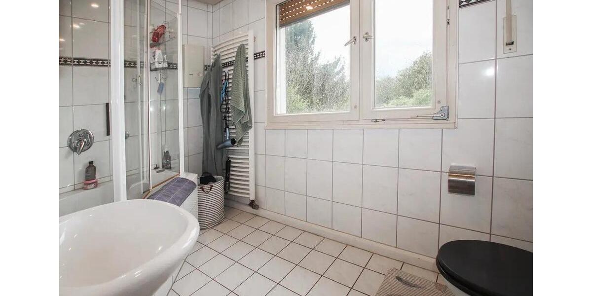 Mehrfamilienhaus, Wohnhaus Haan - 11 Zimmer, 277 m&sup2;, 585.000&euro; | Angebot:26823770
