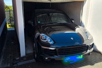 Porsche Cayenne 145.000 km 29.300 &euro; Wuppertal 42327