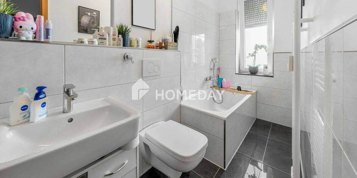 Mehrfamilienhaus, Wohnhaus Krefeld Hüls - 7 Zimmer, 120 m&sup2;, 499.000&euro; | Angebot:26820825