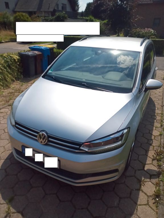 VW Touran 130.000 km 16.900 € Krefeld 47807
