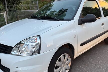 Renault Clio 122.771 km 1.990 &euro; Remscheid 42857