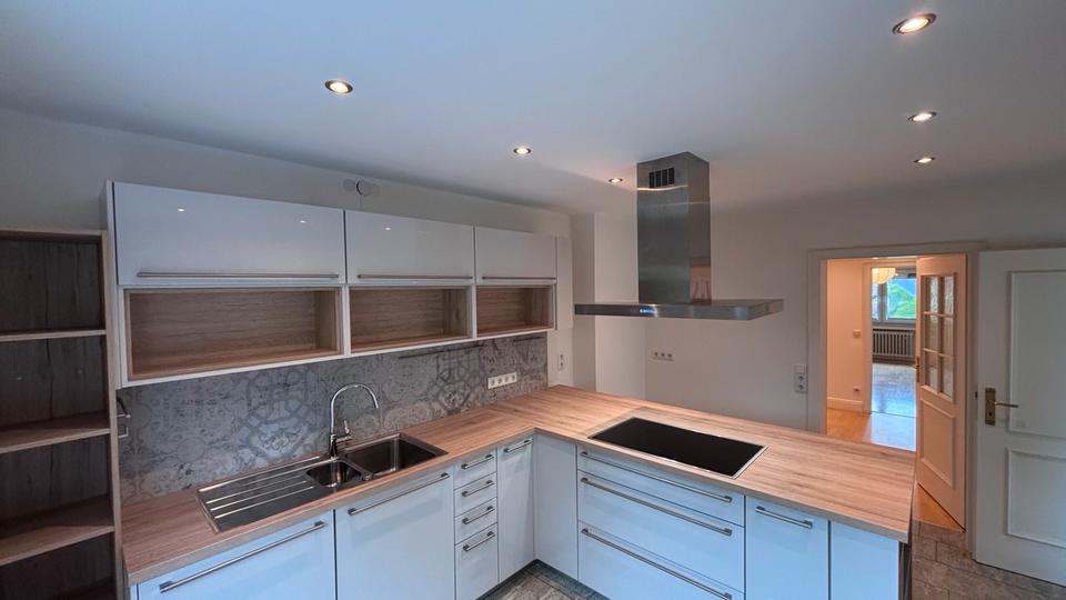 Einfamilienhaus Düsseldorf Stadtbezirk 2 - 4 Zimmer, 168 m&sup2;, 1.130.000&euro; | Angebot:27119582