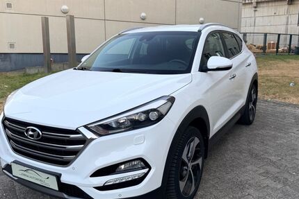Hyundai TUCSON 117.692 km 12.350 &euro; Mönchengladbach 41236