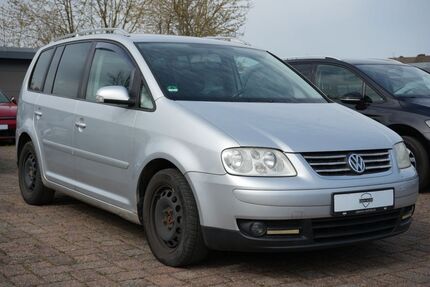 VW Touran 216.424 km 1.499 &euro; Mönchengladbach 41199