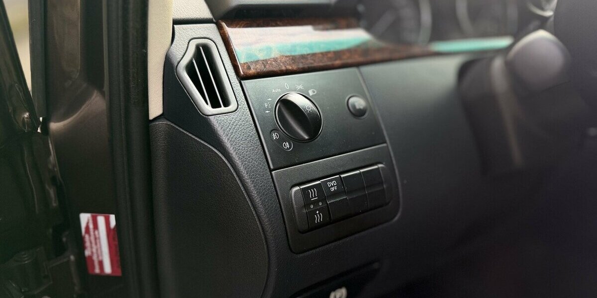 Mercedes-Benz Viano Edition lang / PANO / El.Türen / 8 Sitzer 130.000 km 34.990 &euro; Mönchengladbach 41066