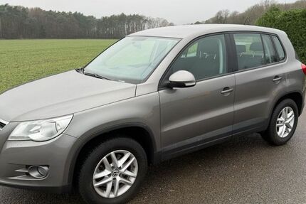 VW Tiguan 144.000 km 6.499 &euro; Mönchengladbach 41068