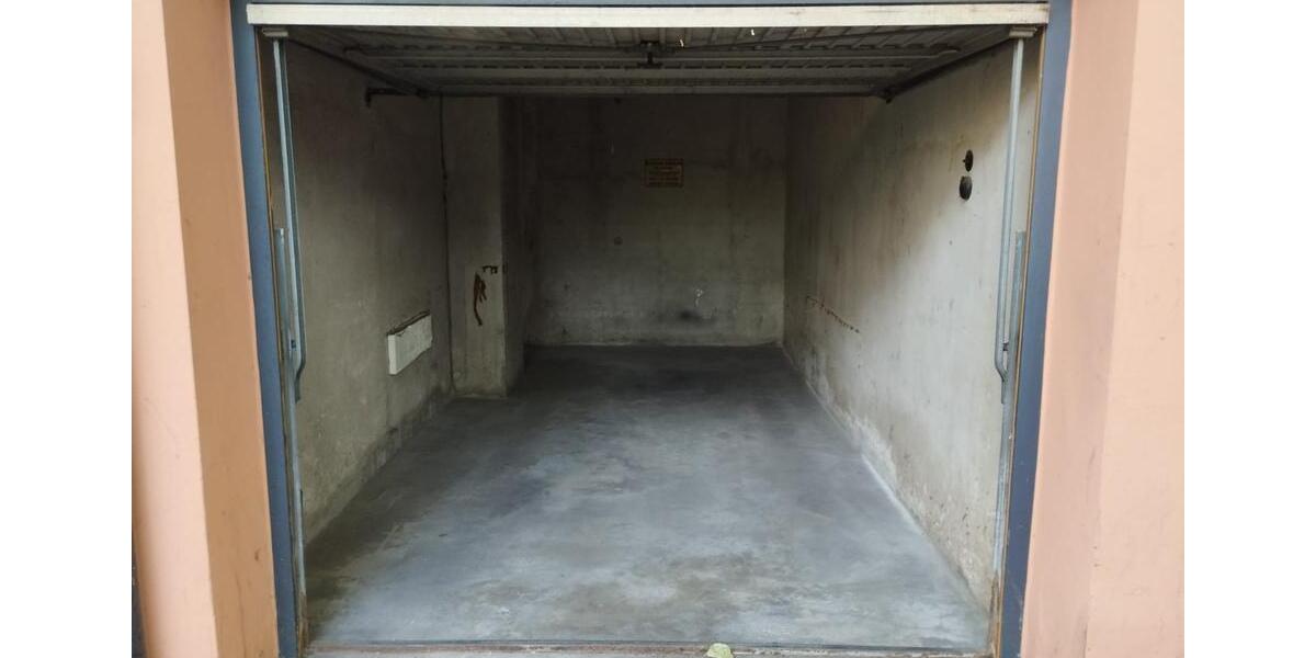 Garagen / Stellplätze Düsseldorf Stadtmitte - 160&euro; | Angebot:25811980