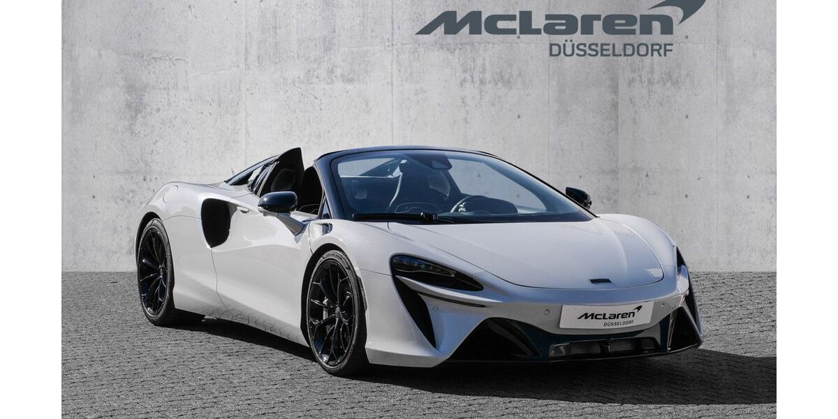McLaren Artura 9.600 km 244.900 &euro; Düsseldorf 40476