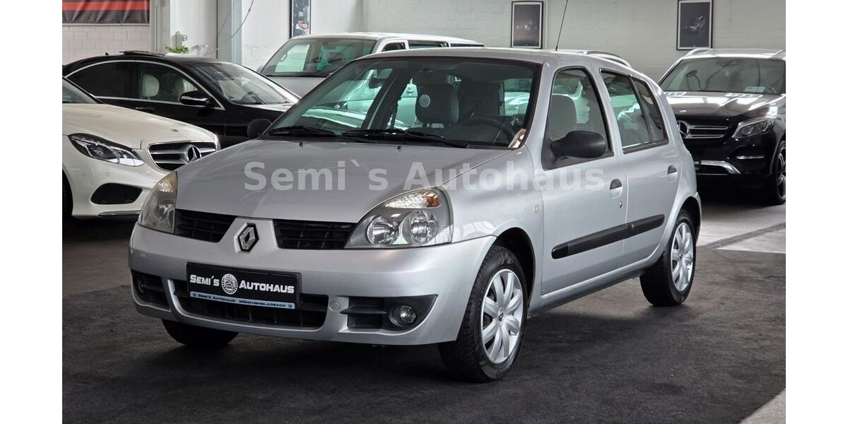 Renault Clio 99.855 km 3.650 &euro; Mönchengladbach 41238