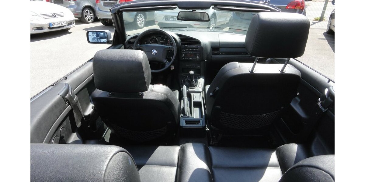 BMW 318i Exclusiv Edition Klimatr.Leder SHZ PDC 220.000 km 5.000 &euro; Neuss 41462